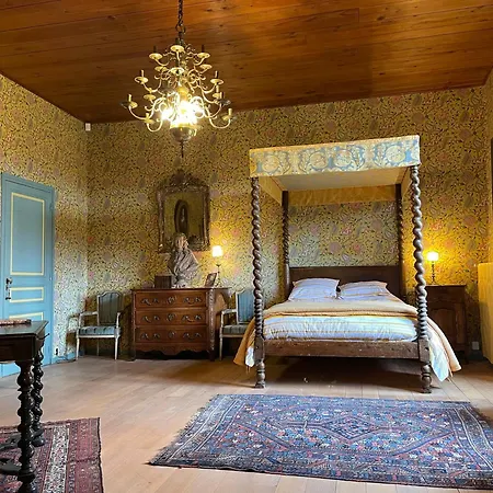 Nocleg ze śniadaniem Château du Bouy 4*