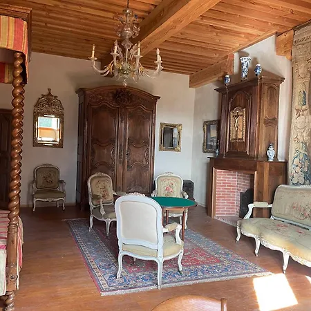 Nocleg ze śniadaniem Château du Bouy 4*