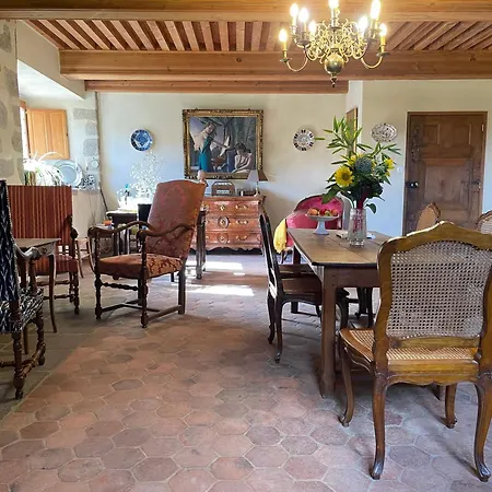 Chateau Du Bouy 4*